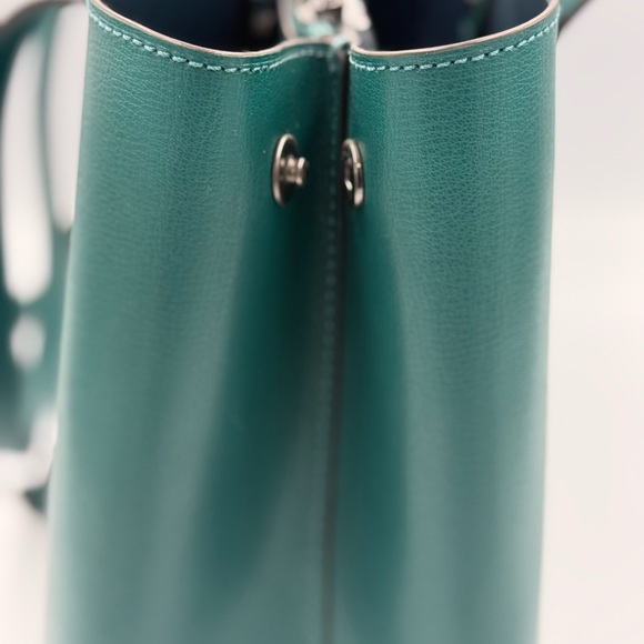 Coach Avenue Carryall Green Leather Tote with Matching Wallet - Picture 10 of 12